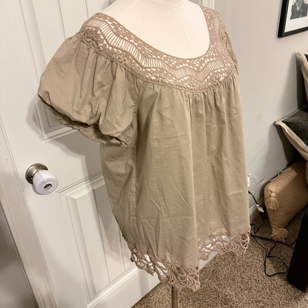 Apostrophe Beige Blouse with Lace Accents - Picture 3 of 13